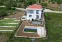 Eşme’nin Hakim Noktasında Satılık Lüks Dubleks Villa