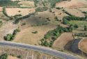 Uşak Eşme’de Asfalta Cepheli, Her Türlü İşletmeye Uygun 31.976 m² Dev Tarla!