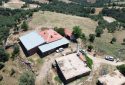 UŞAK EŞME YILDIRIMLAR MAHALLESİ’NDE KİRALIK HAYVANCILIK TESİSİ VE KÖY EVİ