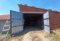 UŞAK EŞME YILDIRIMLAR MAHALLESİ’NDE KİRALIK HAYVANCILIK TESİSİ VE KÖY EVİ