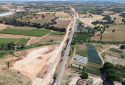 EŞME YELEĞEN’DE (DENİZLİ YOLU) EV + BAĞ + BESİHANE
