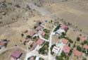  EŞME İSTASYON SATILIK 881 M² ARSA İÇERİSİNDE MÜSTAKİL EV